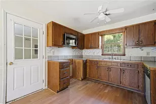 305 Belmont Farms Dr, Ellenwood, GA 30294 - Photo 10