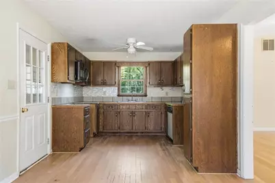 305 Belmont Farms Drive, Ellenwood, GA 30294 - Photo 8