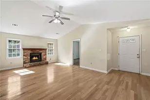 305 Belmont Farms Dr, Ellenwood, GA 30294 - Photo 4