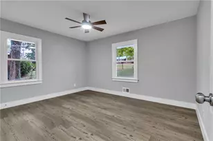 496 Elizabeth Ln SW, Mableton, GA 30126 - Photo 10