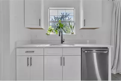 3985 Countryside Way, Snellville, GA 30039 - Photo 6