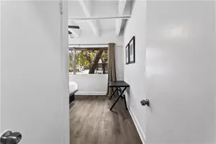 3645 Peachtree Rd NE, Atlanta, GA 30319 - Photo 22