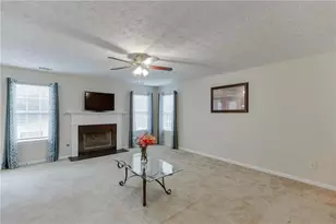 3661 Bay Cove Ct, Loganville, GA 30052 - Photo 10