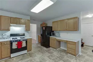 3661 Bay Cove Ct, Loganville, GA 30052 - Photo 16