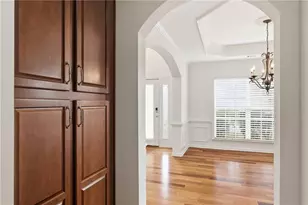 6588 Norcliffe Dr, Stone Mountain, GA 30087 - Photo 6