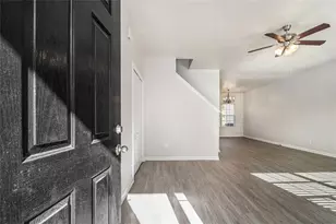 1370 Rogers Trce, Lithonia, GA 30058 - Photo 4