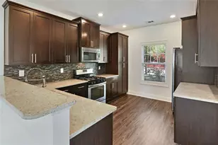 1739 Drew Dr NW, Atlanta, GA 30318 - Photo 10