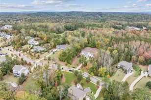 16140 Grand Litchfield Dr, Roswell, GA 30075 - Photo 96