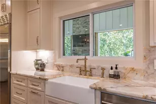 1017 Avery Rd, Canton, GA 30115 - Photo 14