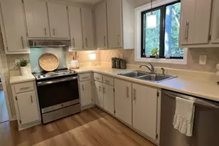 706 Magnolia Way, Woodstock, GA 30188 - Photo 12