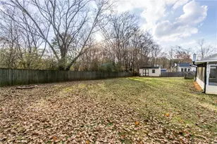 6325 N Glen Dr, Cumming, GA 30028 - Photo 32