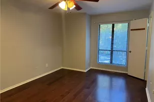 528 Warm Springs Cir, Roswell, GA 30075 - Photo 10