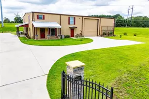 2070 Lovvorn Rd, Carrollton, GA 30117 - Photo 1