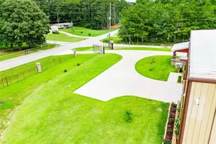 2070 Lovvorn Rd, Carrollton, GA 30117 - Photo 6