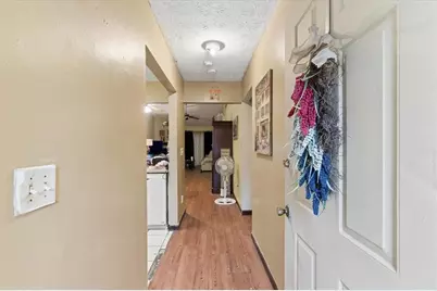5362 Cherry Wood Drive, Stone Mountain, GA 30083 - Photo 4