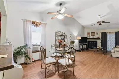 5362 Cherry Wood Drive, Stone Mountain, GA 30083 - Photo 10