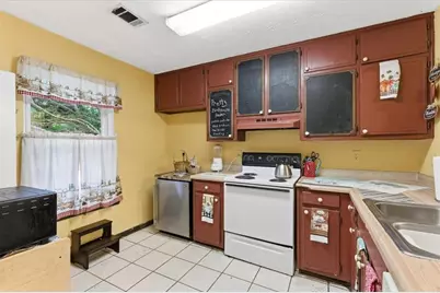 5362 Cherry Wood Drive, Stone Mountain, GA 30083 - Photo 10