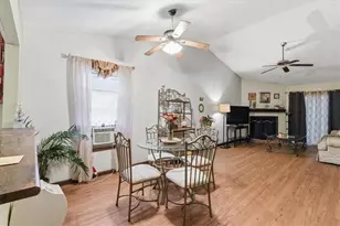 5362 Cherry Wood Dr, Stone Mountain, GA 30083 - Photo 12