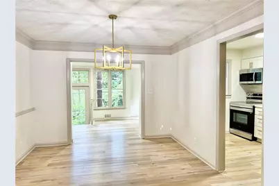 6700 Roswell Road #11B, Atlanta, GA 30328 - Photo 2