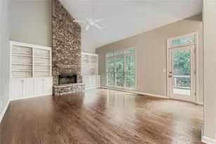 5155 Courton St, Alpharetta, GA 30022 - Photo 8