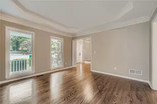 5155 Courton St, Alpharetta, GA 30022 - Photo 4