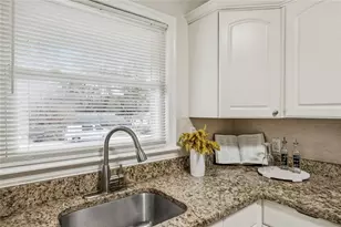 1981 Meadow Ln, Decatur, GA 30032 - Photo 14