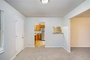 5450 Fox Haven Trail, Stone Mountain, GA 30088 - Photo 8