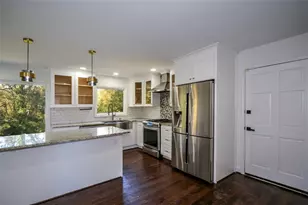 2704 Margaret Mitchell Dr NW, Atlanta, GA 30327 - Photo 18