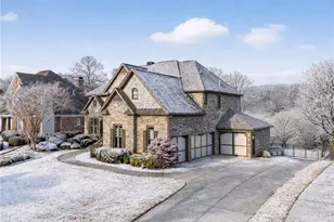 909 Pathview Ct, Dacula, GA 30019 - Photo 2