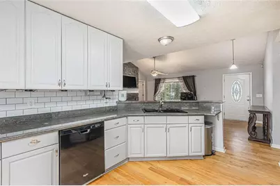 114 Clay Court, Villa Rica, GA 30180 - Photo 10