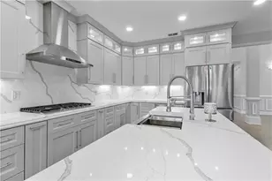 255 Carriage Station Dr, Lawrenceville, FL 32757 - Photo 48