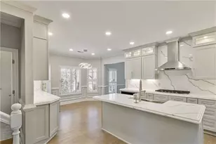 255 Carriage Station Dr, Lawrenceville, FL 32757 - Photo 10