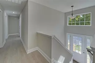 264 Canyon Point Dr, Demorest, GA 30535 - Photo 2