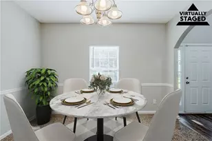 6285 Polar Fox Ct, Riverdale, GA 30296 - Photo 8