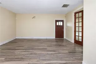602 W Lake Ave NW, Atlanta, GA 30318 - Photo 14