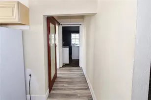602 W Lake Ave NW, Atlanta, GA 30318 - Photo 32