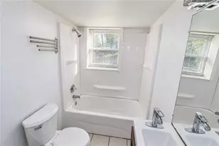 602 W Lake Ave NW, Atlanta, GA 30318 - Photo 24