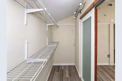 602 W Lake Avenue NW, Atlanta, GA 30318 - Photo 22