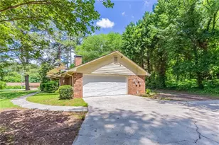 1296 Carman Ct SE, Conyers, GA 30013 - Photo 2