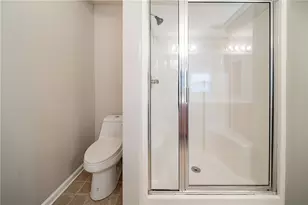 2557 Woodford Ln, Buford, GA 30519 - Photo 18