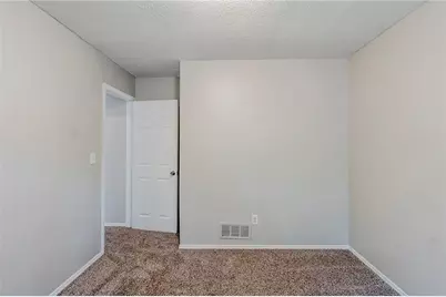 2347 Fairway Circle SW, Atlanta, GA 30331 - Photo 18