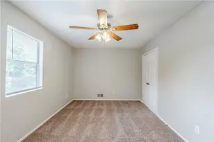 2347 Fairway Cir SW, Atlanta, GA 30331 - Photo 12