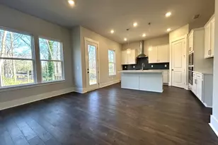 405 Crimson Feather Dr, Jefferson, GA 30549 - Photo 6