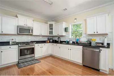 635 Scenic Creek Drive, Lawrenceville, GA 30046 - Photo 16