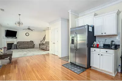 635 Scenic Creek Drive, Lawrenceville, GA 30046 - Photo 18