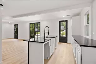 2824 Tupelo St SE, Atlanta, GA 30317 - Photo 14