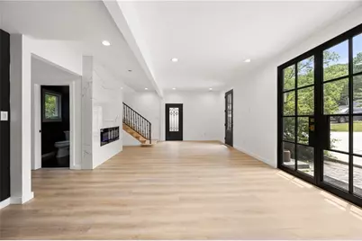 2824 Tupelo Street SE, Atlanta, GA 30317 - Photo 8