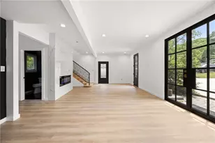 2824 Tupelo St SE, Atlanta, GA 30317 - Photo 8