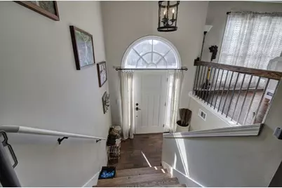 190 Woodford Way SE, Calhoun, GA 30701 - Photo 8