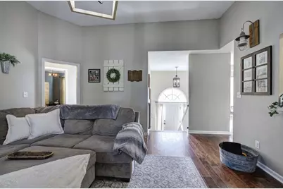 190 Woodford Way SE, Calhoun, GA 30701 - Photo 10